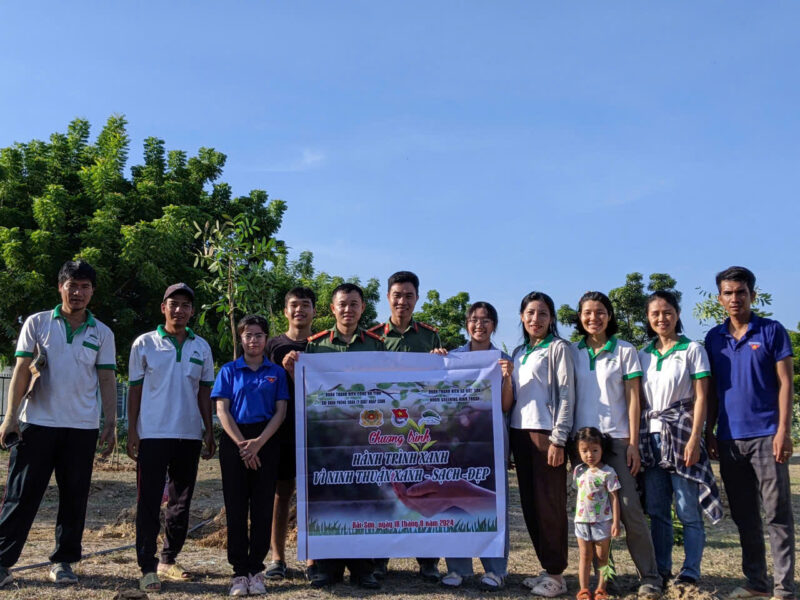 Việt Nam Thức Giấc