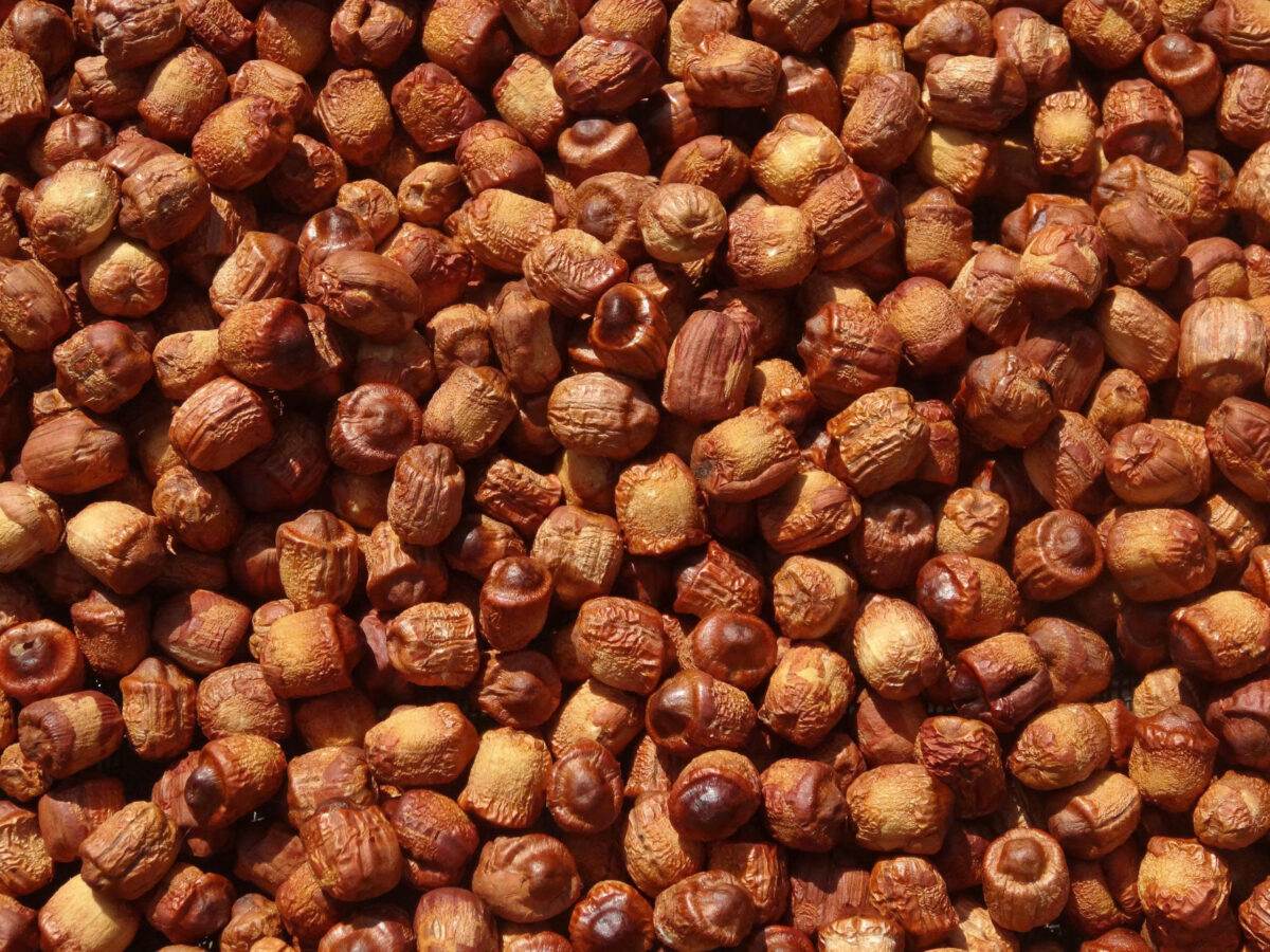 Hạt sen lứt khô nguyên hạt (còn tâm) ÔNG THẮNG 400G